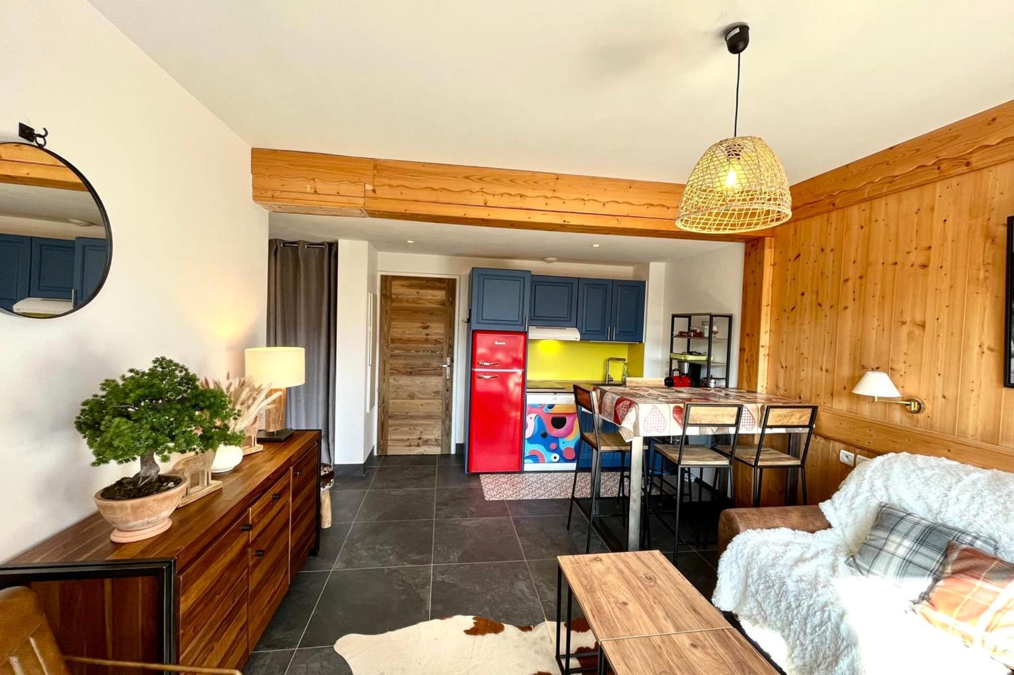 Superb Cosy Apartment With Balcony Combloux Exteriör bild